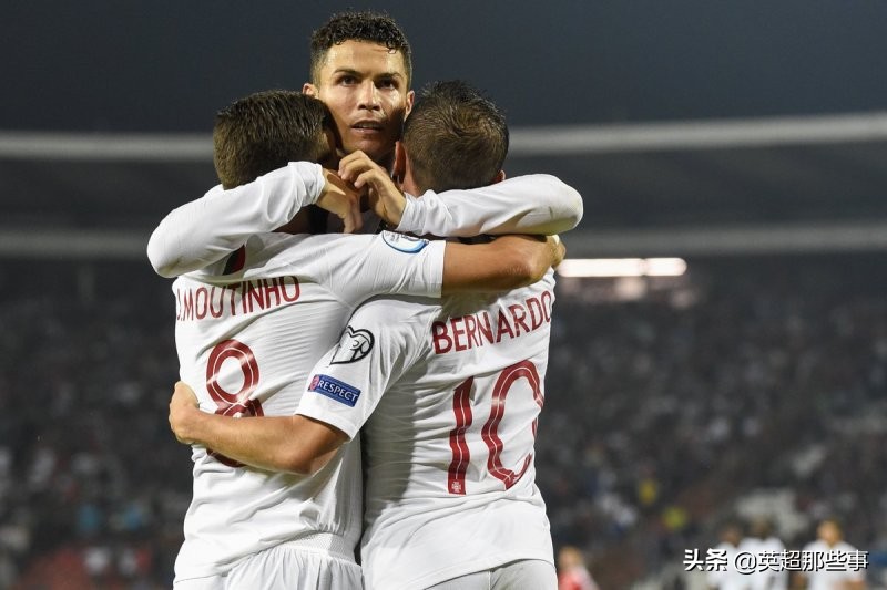 c罗大四喜次数（C罗超级大四喜！狂轰25球登顶欧预赛射手榜，又一对手被打垮）