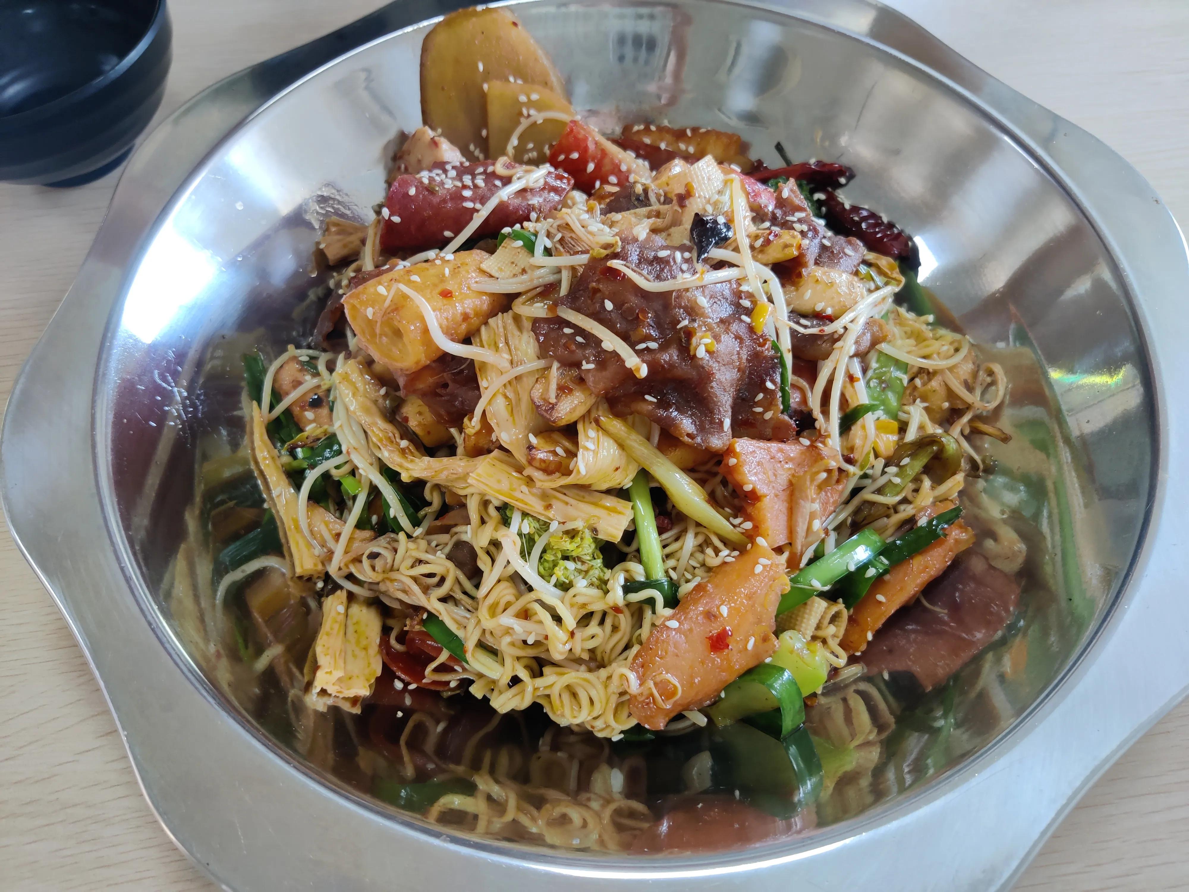 大学生活｜小张同学分享近期在食堂吃的一日三餐