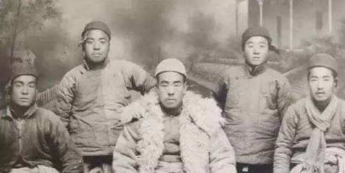 民国十大土匪，个个凶狠无比，还有个女的，你看谁更厉害？
