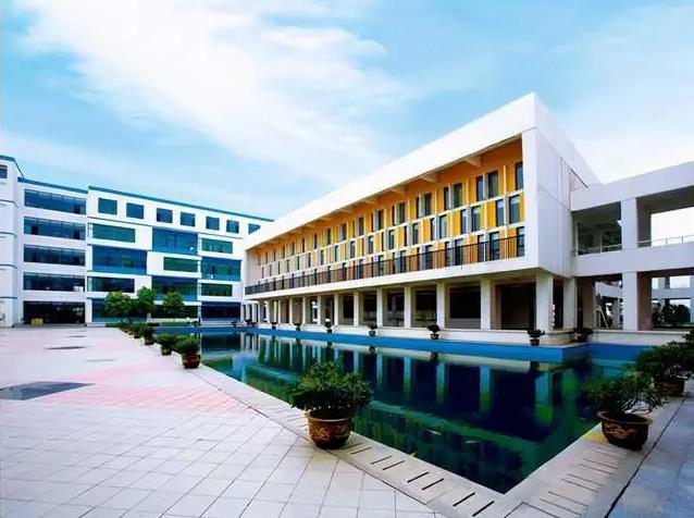 这所大学改名“失败”，网友吐槽像野鸡大学，但学校实力不容置疑