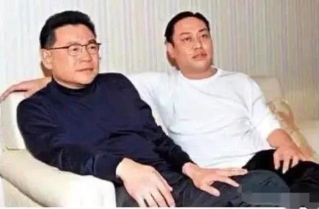 “最牛房产中介”罗兆辉：5年成亿万富豪，3亿元玩女星，牛么？