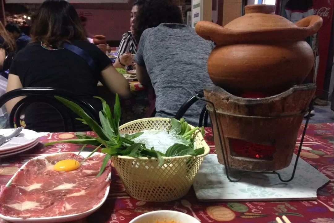 曼谷 | 血拼别忘了吃，王权免税店最全美食攻略