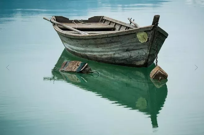 12首垂钓诗词：春光灿烂时，垂钓江渚上