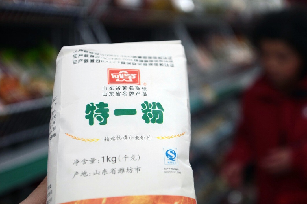 懂行人买面粉，别光看价格，牢记“3看3不要”，挑到优质好面粉