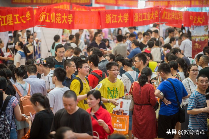 浙江高校在江苏理科投档线：浙大第一，浙师大超杭电位居第二