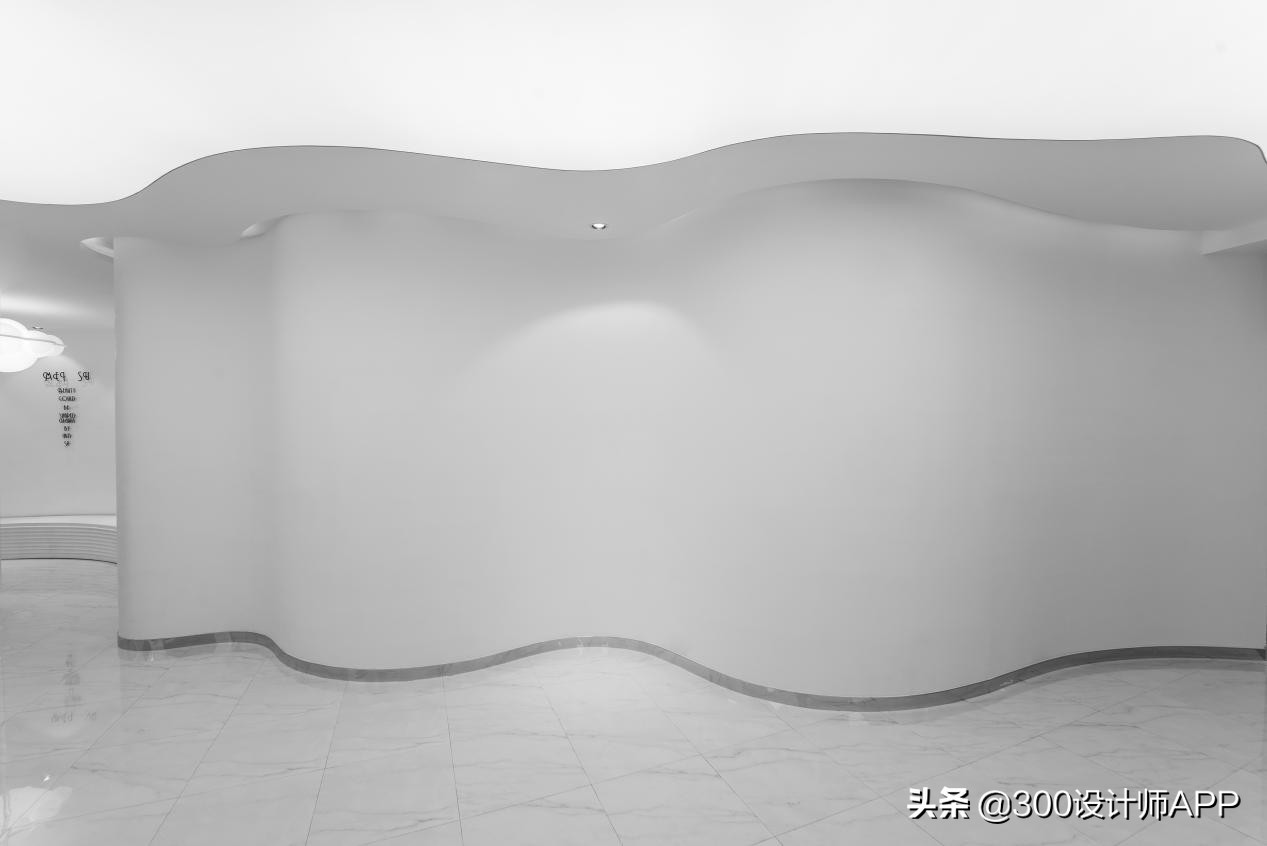 徐年迪作品：极简白理发店，260㎡装修60万，空荡荡却很高级