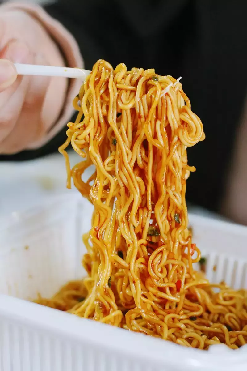 2019最新泡面测评!8款新杯面上榜!康师傅我对你太失望了!