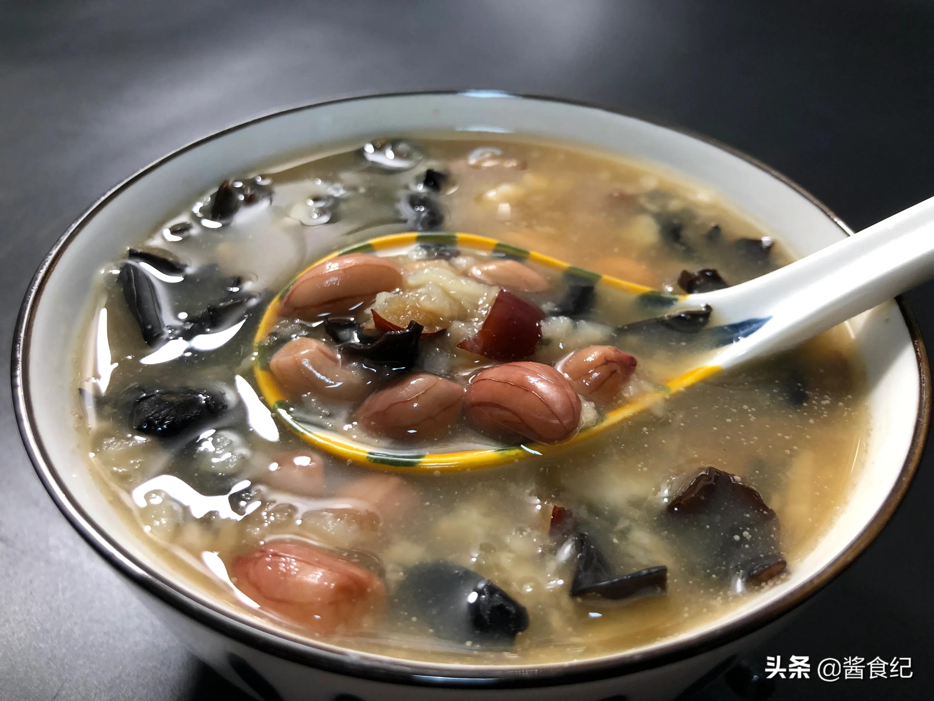 女人进补，常做这6道“元气汤羹”，早上来一碗，暖暖的过秋冬