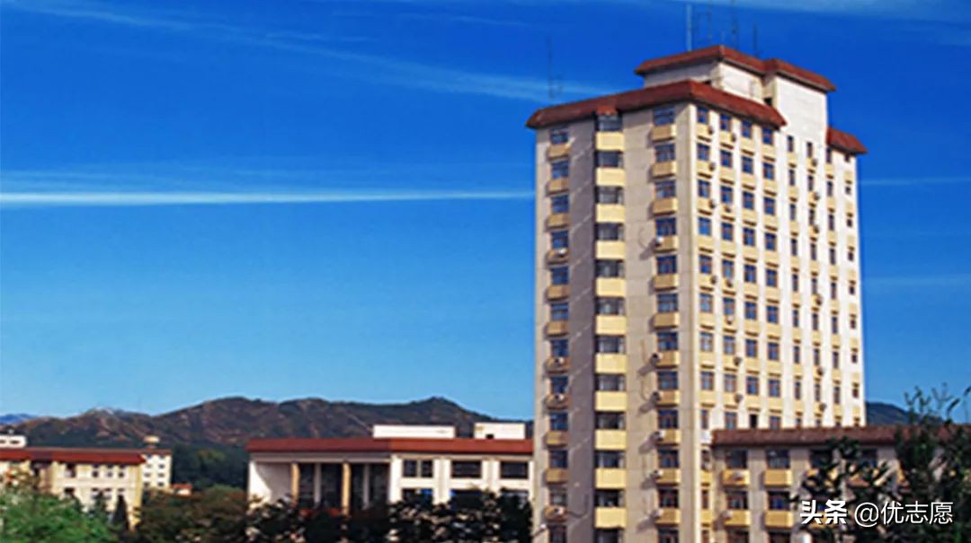 这些政法类大学都是法学界的王牌高校，个个实力强悍