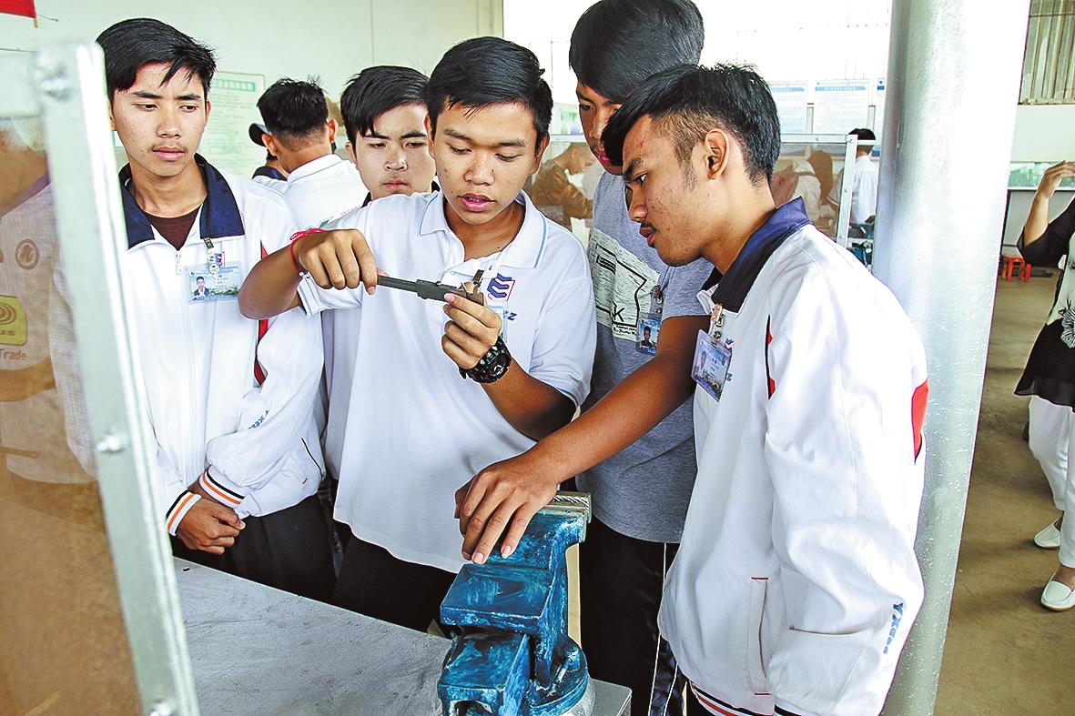 又是一年毕业季，初中毕业生该选择什么样的学校就读呢