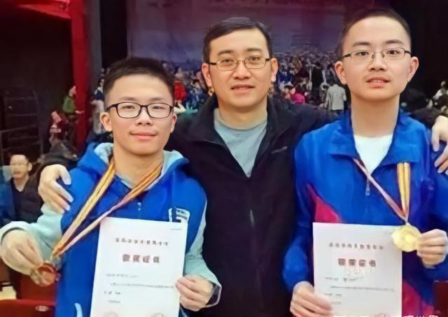 13岁神童645分考入清华，开学清华校长点名表扬，特别之处在哪？