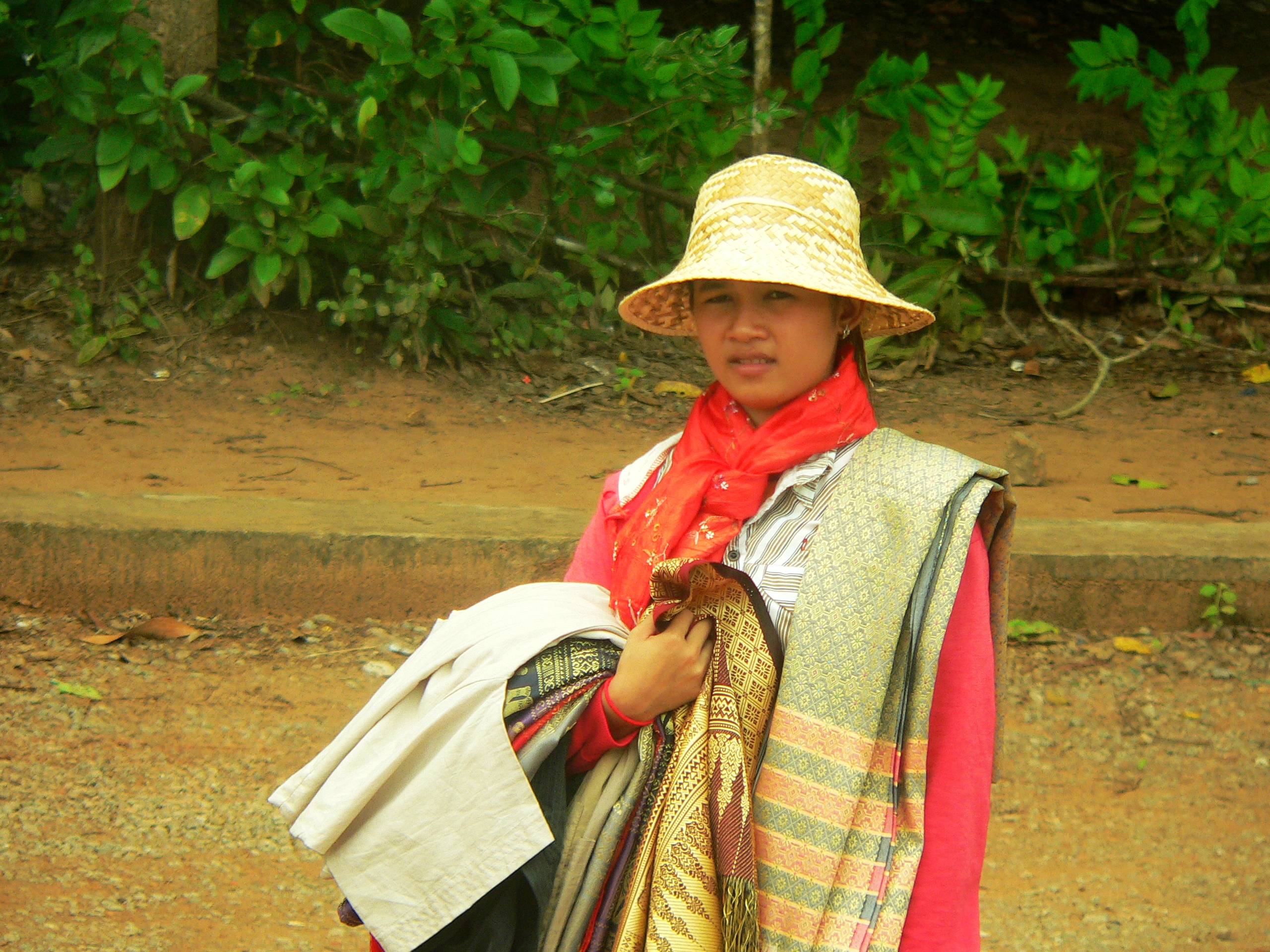 去柬埔寨的吴哥窟旅行,穿什么样的衣服好?详细攻略来了