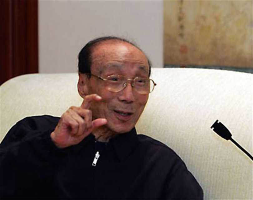 邵逸夫捐6000多座逸夫楼，为何一些楼的