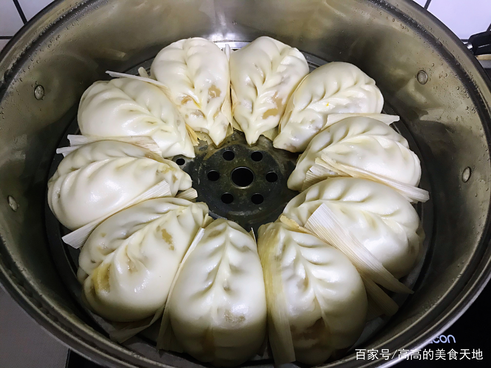 图片[13]-【南瓜素馅包子】做法步骤图 鲜嫩多汁 给肉不换-起舞食谱网