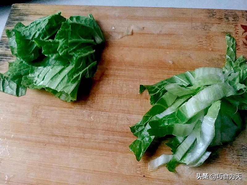 白菜木耳怎么炒好吃（教你3招白菜鲜香入味）
