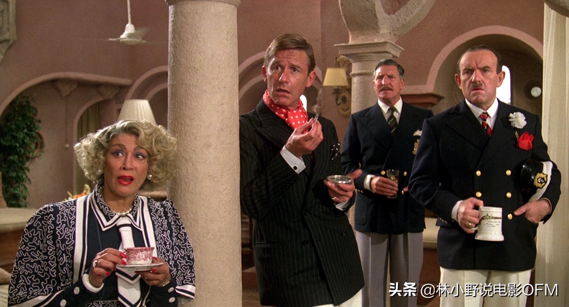 《阳光下的罪恶》女主角是邦女郎，男配是“查泰莱夫人的情人”