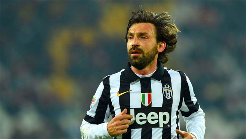 他能助米兰完成伟大的事(他帮米兰站在巅峰,还助尤文完成复兴,身为