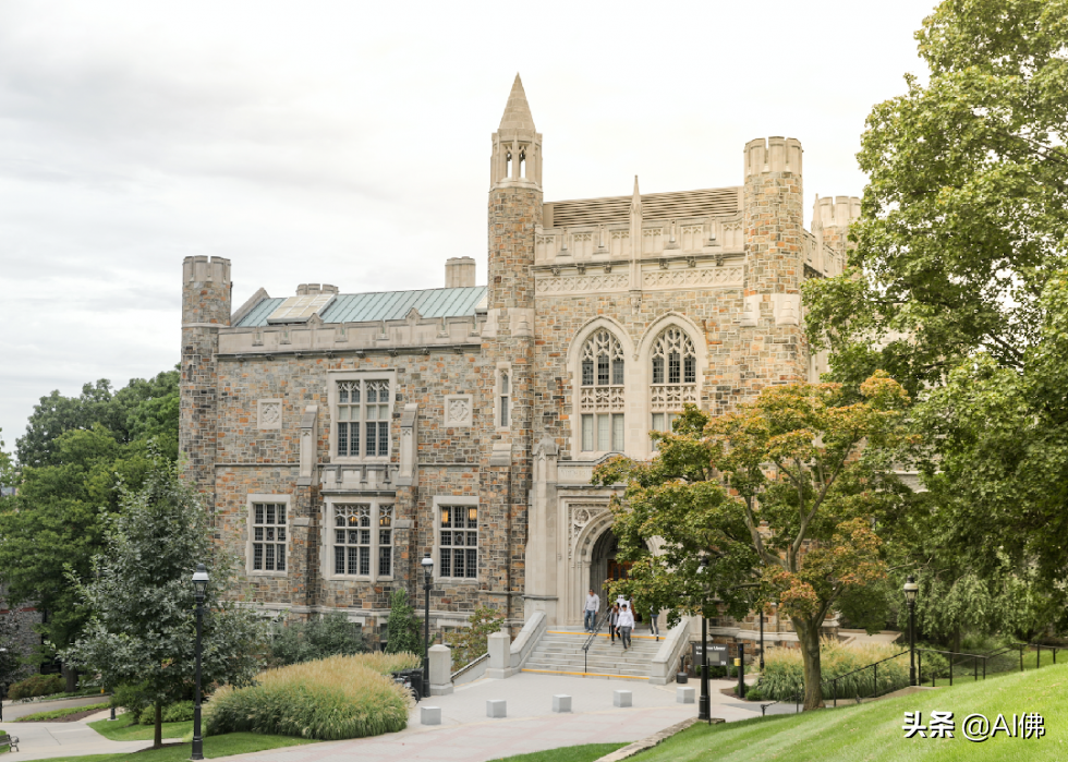 美国毕业生收入最高的100所大学