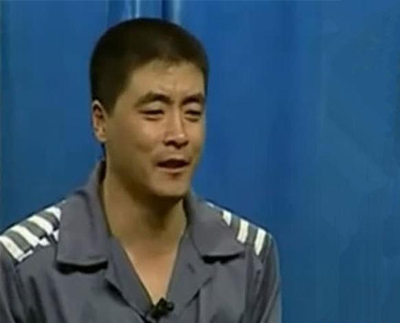 拒做赵本山徒弟，又当众殴打交警的魏三，如今49岁直播捞金惹争议