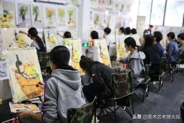 美术生必看：九大美院报考指南与备考攻略