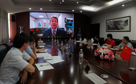 促进国际交流 服务学生发展