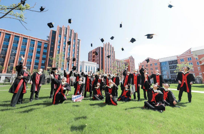 多所大学考研报名人数排名，川大人数最多，郑大的报名人数也很高