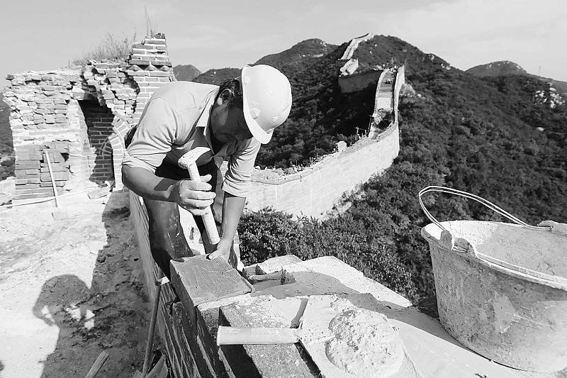 古代修长城没有水泥，是如何把长城砌起来的？这就是古人的智慧
