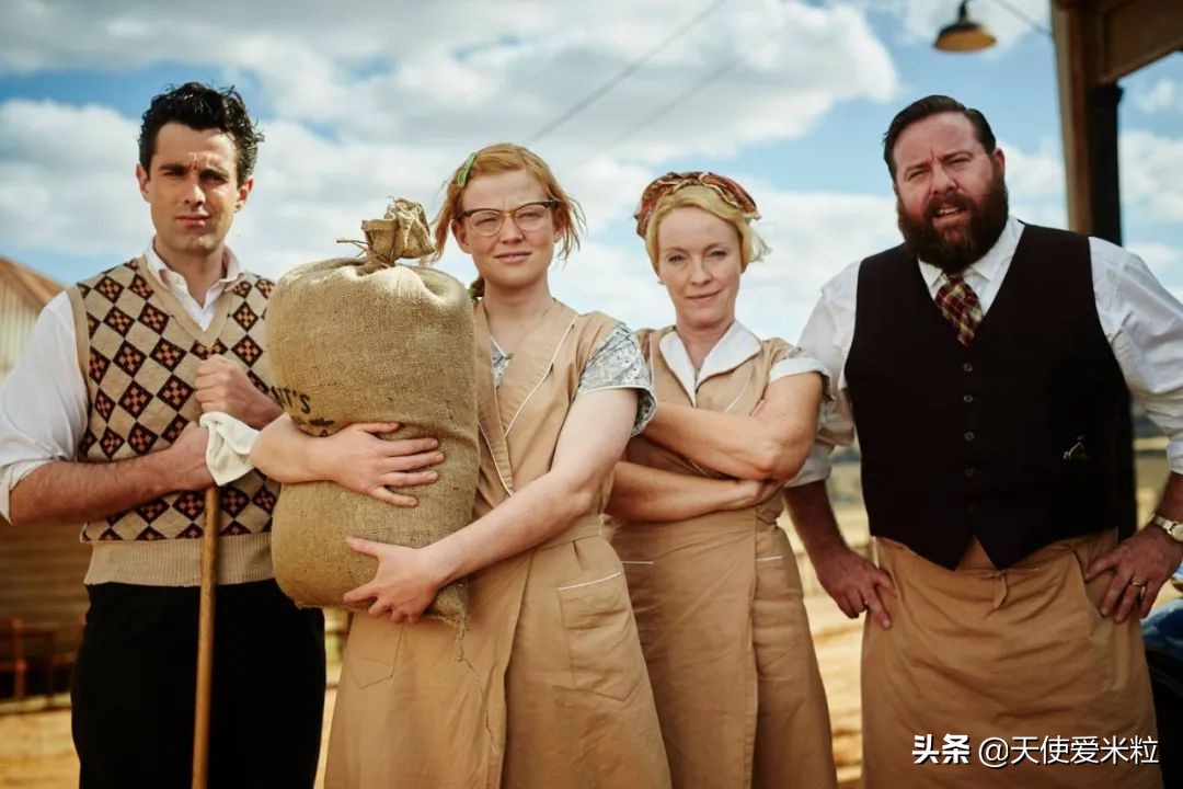 《继承之战》第三季终于来了！长女在戏外悄悄结婚，装饰了《Vogue》的封面。