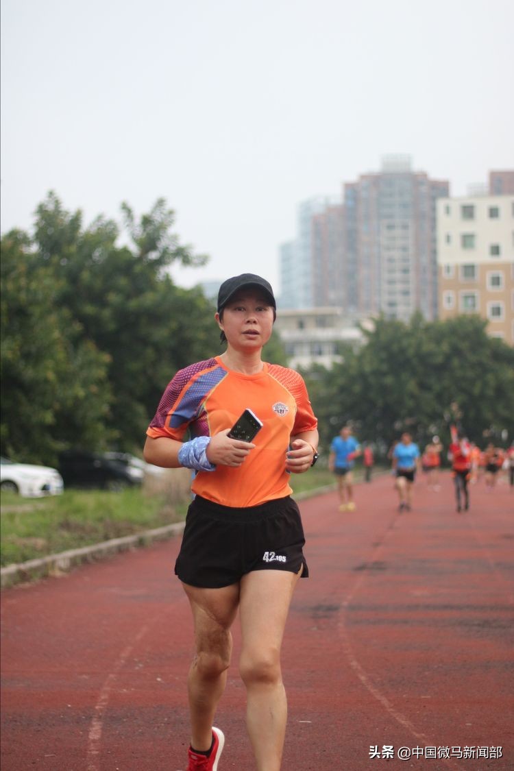 开学季，特马观湖队奔跑来迎接