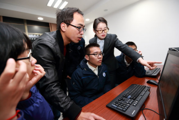 高考志愿填报后，考生如何判断被录取？看见这四个字可以放心了