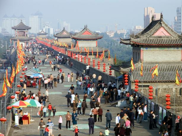 西北工业大学贴吧（西安这2所大学毕业证一文不值）