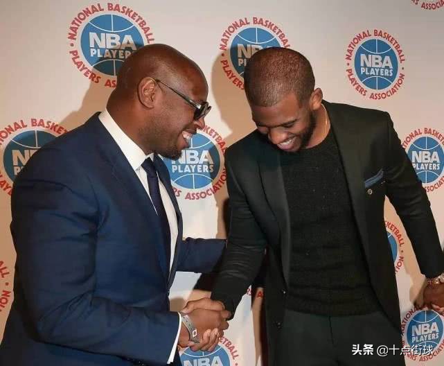 nba球星为什么要经纪人(你可知NBA经纪人有多苦？塞红包挖球员，还得帮球员处理夜店丑事)