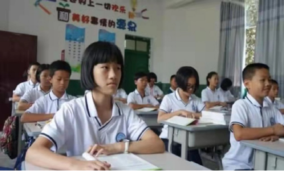 两个学生，中考同样都是700多分，为何3年后高考成绩相差很大？