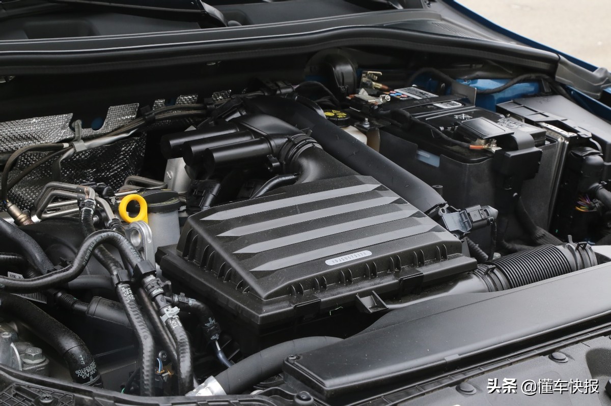 运动兼具实用，试驾奥迪A3 Sportback