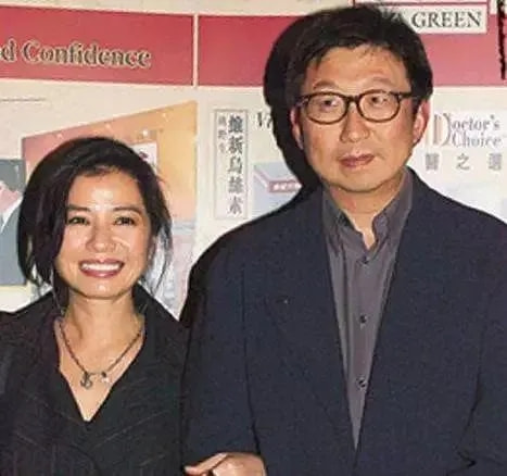 钟楚红汤镇业 钟楚红万梓良的电影-泛经验