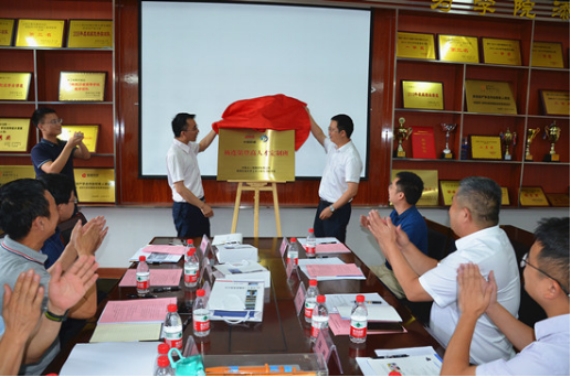 给力！一个月内与6家名企“牵手”，四川这所高校频现“大动作”