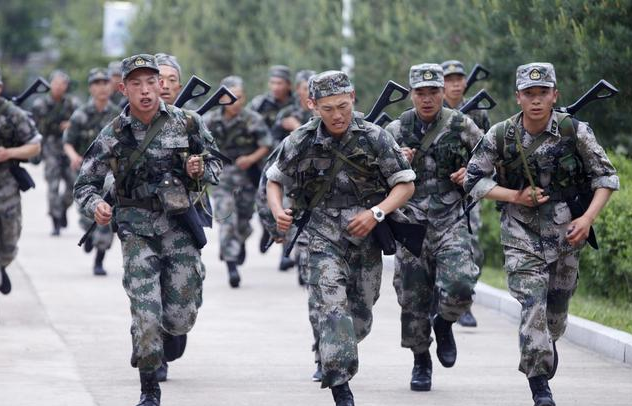 大學畢業當兵好,還是大二結束當兵好?想參軍的大學生要知道