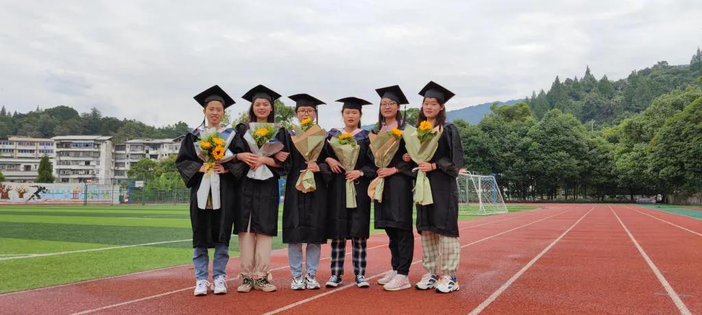 体育学院21舍A309宿舍：奔赴梦想未来可期