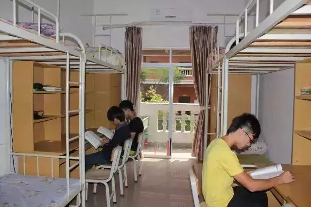 福建省内专科宿舍哪家强?看完小编想申请包年入住!
