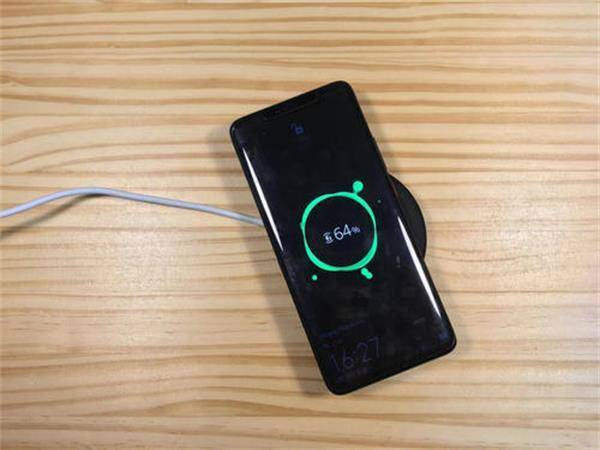 华为手机畅享10华为mate30入手评价