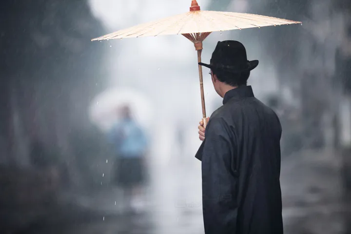 “雨巷诗人”戴望舒诗六首，堪称现代象征派诗歌的代表