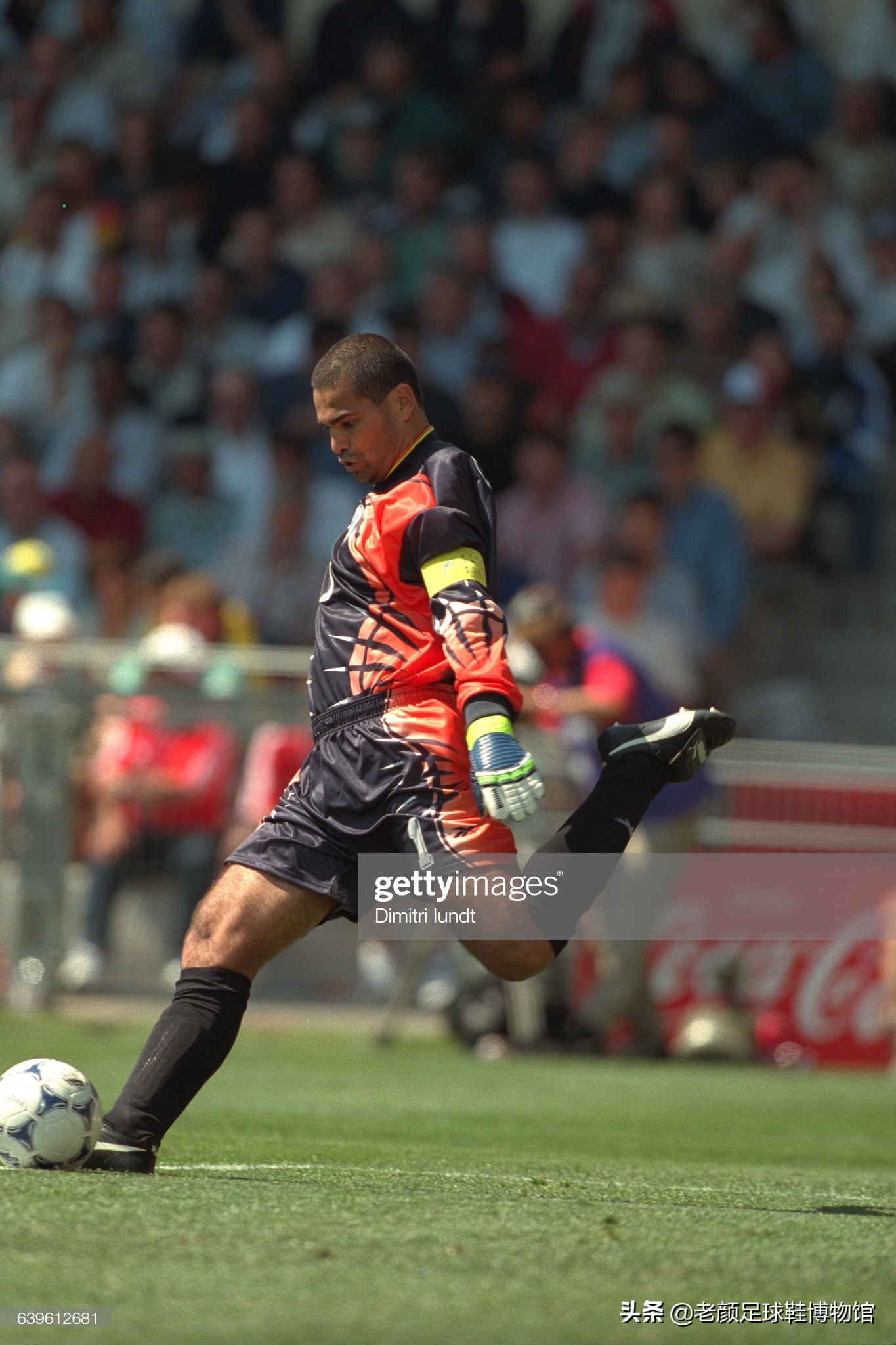 巴拉圭队,可能是历史上少有的用防守让全世界记住的球队,除了奇拉维特