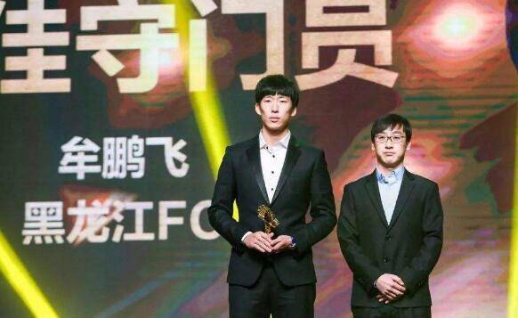 2011年卡塔尔亚洲杯的球队阵容（黄海门将引援势在必行！四人值得球队重点考虑，两人曾是当红国脚）