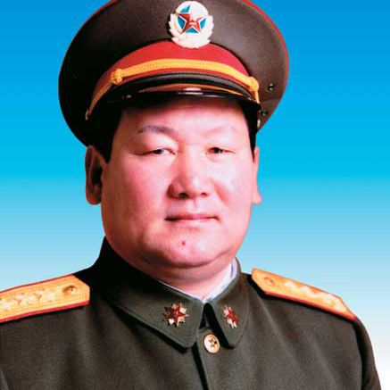 在抗美援朝中,刘精松17次受到各级奖励和嘉奖.