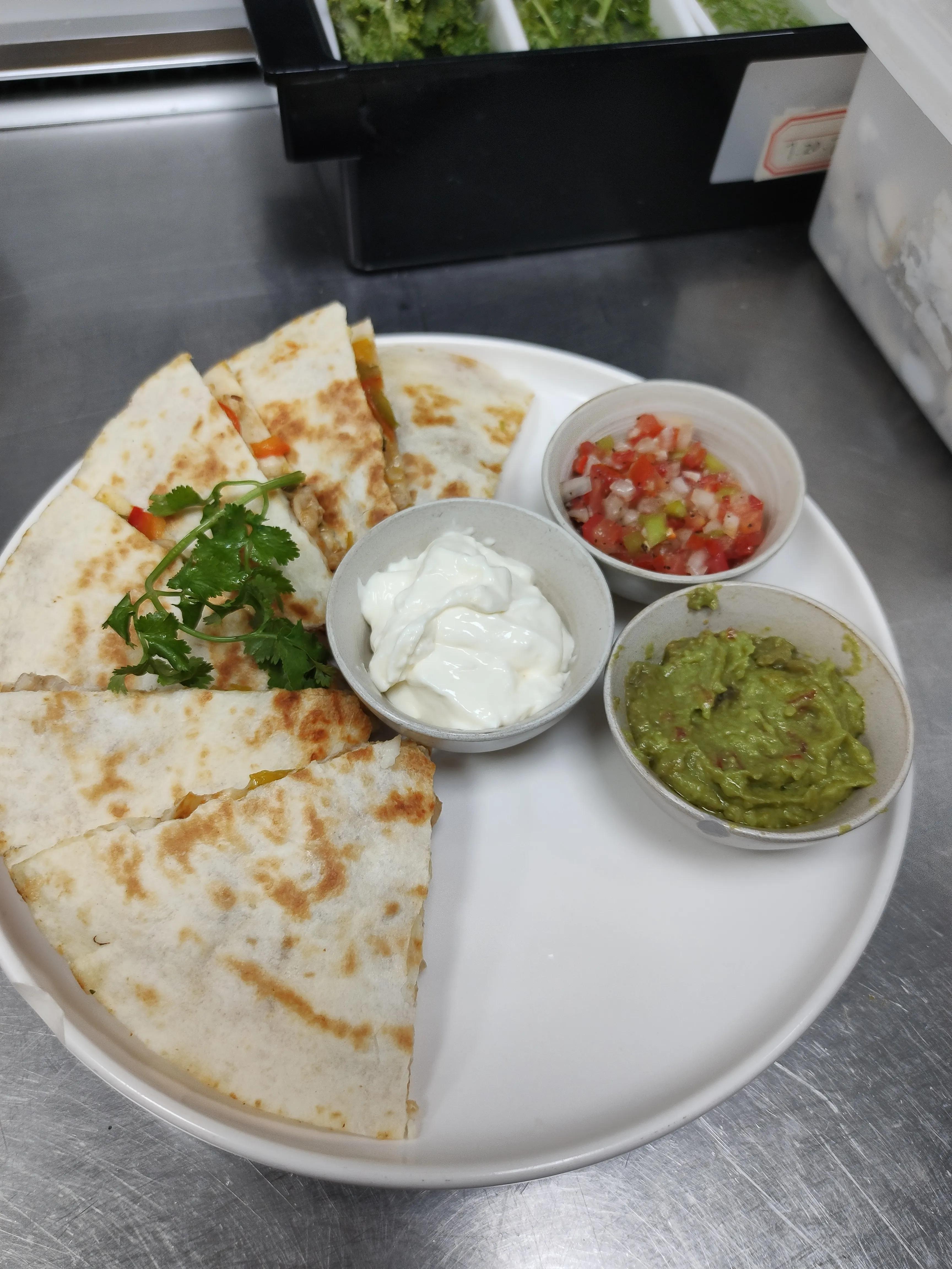 意大利薄饼(意大利薄饼披萨)