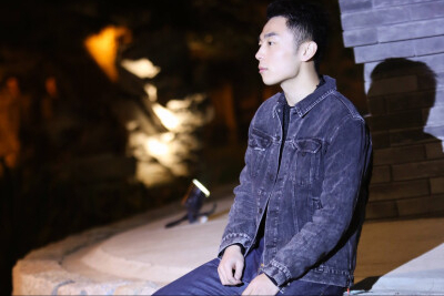德云“疯狗”张九南，台上怼天怼地怼观众，台下却是暖心大男孩？