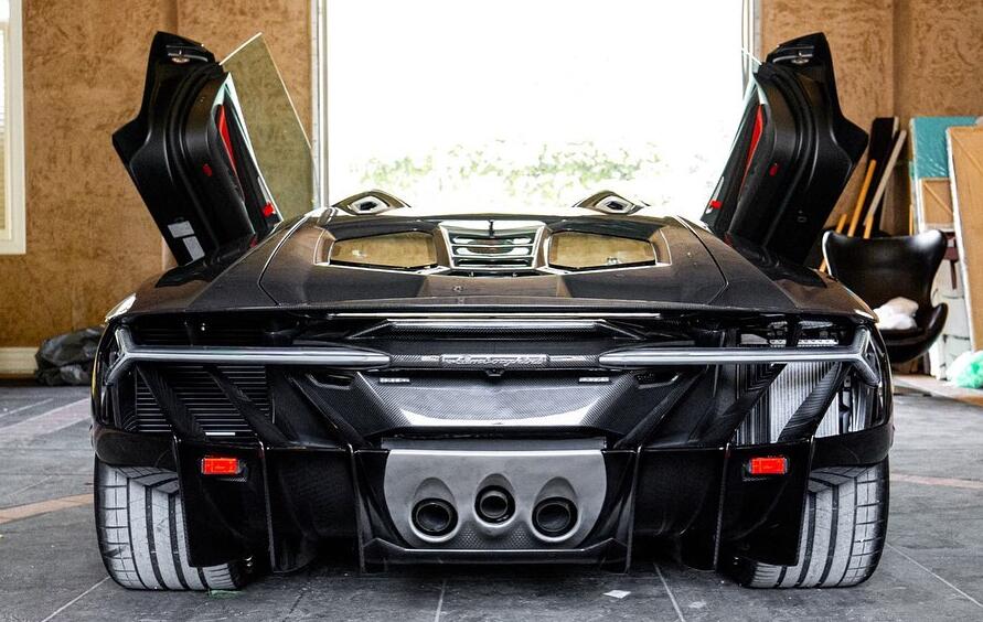蝙蝠侠同款座驾/全球仅40台 兰博基尼centenario售约2000万人民币