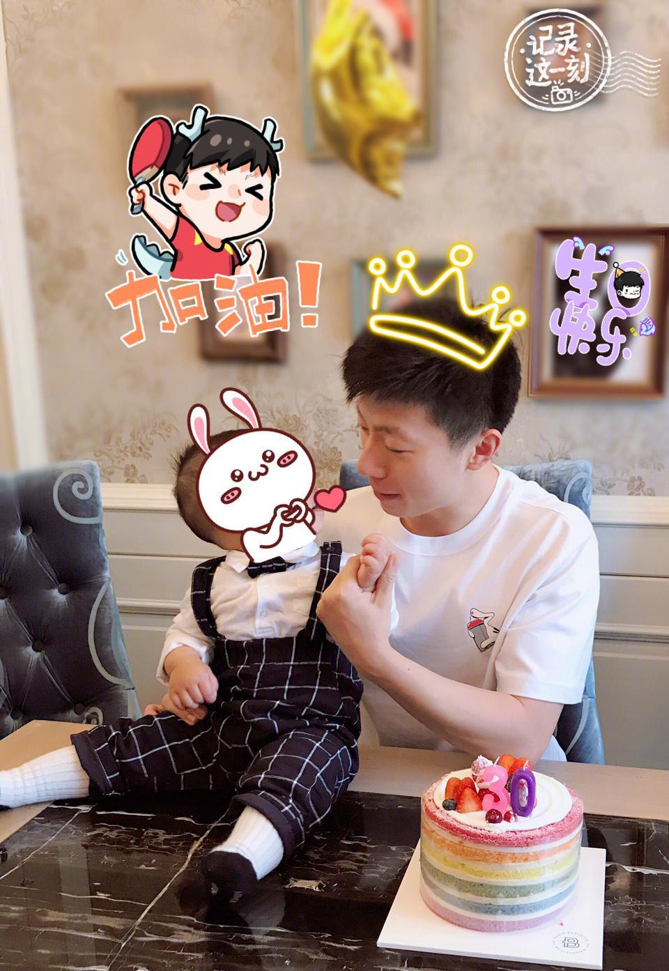 乒乓球马龙肌肉（运动员的身材就是好，马龙穿短袖挡不住"腱子肉"，直男也有审美）