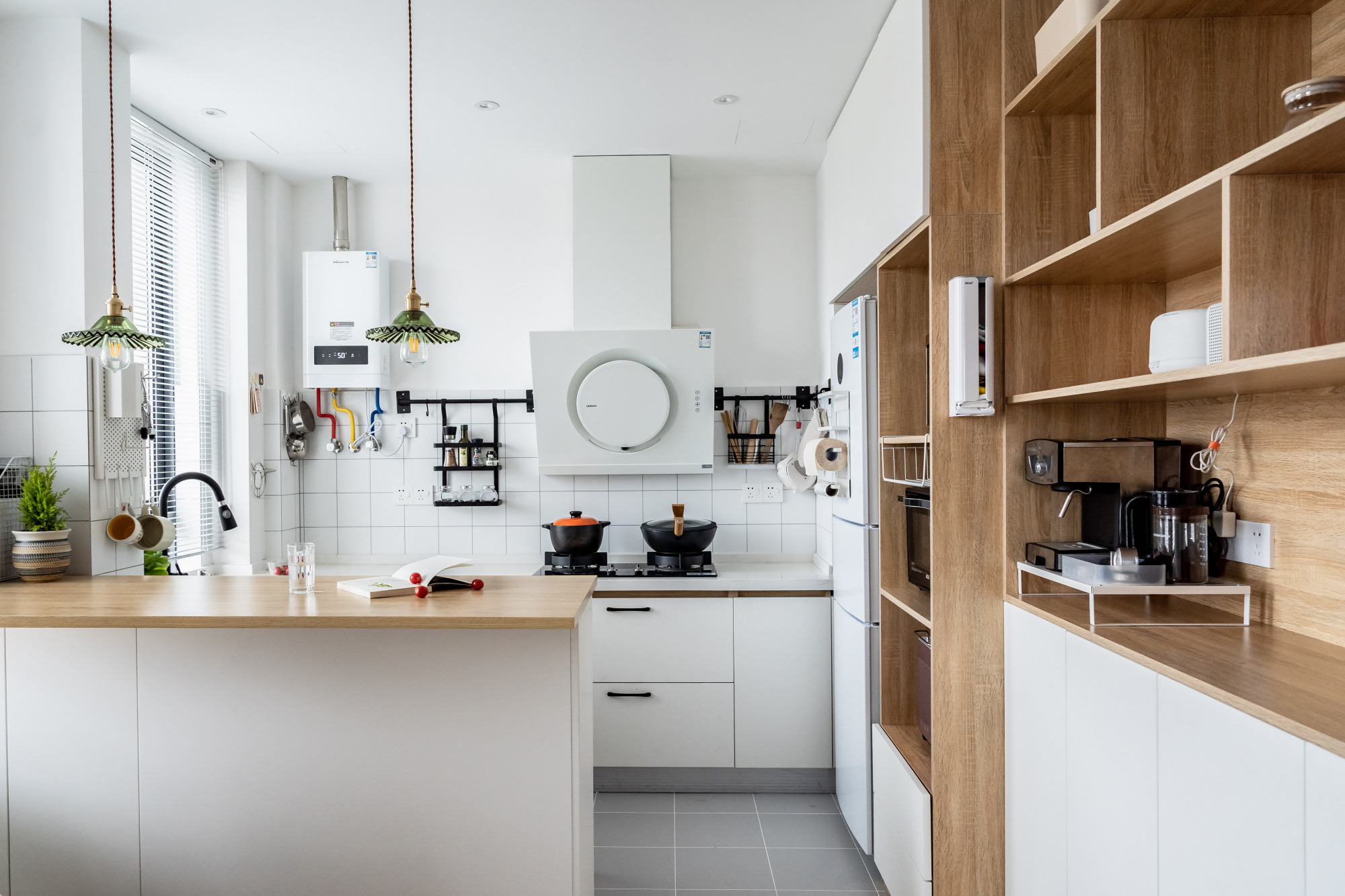 开放式厨房好不好(开放式厨房好不好怎么解决油烟问题) - 武陵观察网