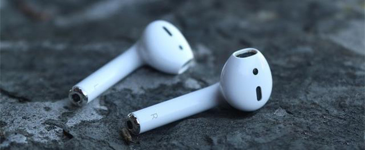 苹果蓝牙耳机怎么用，调音量及耳机切歌的步骤详解？